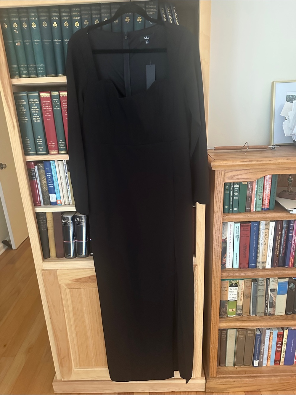 Lulu's Elegant Black Long-Sleeve Maxi Dress